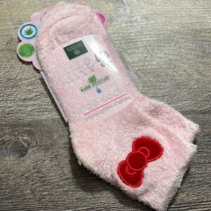 Hello Kitty socks